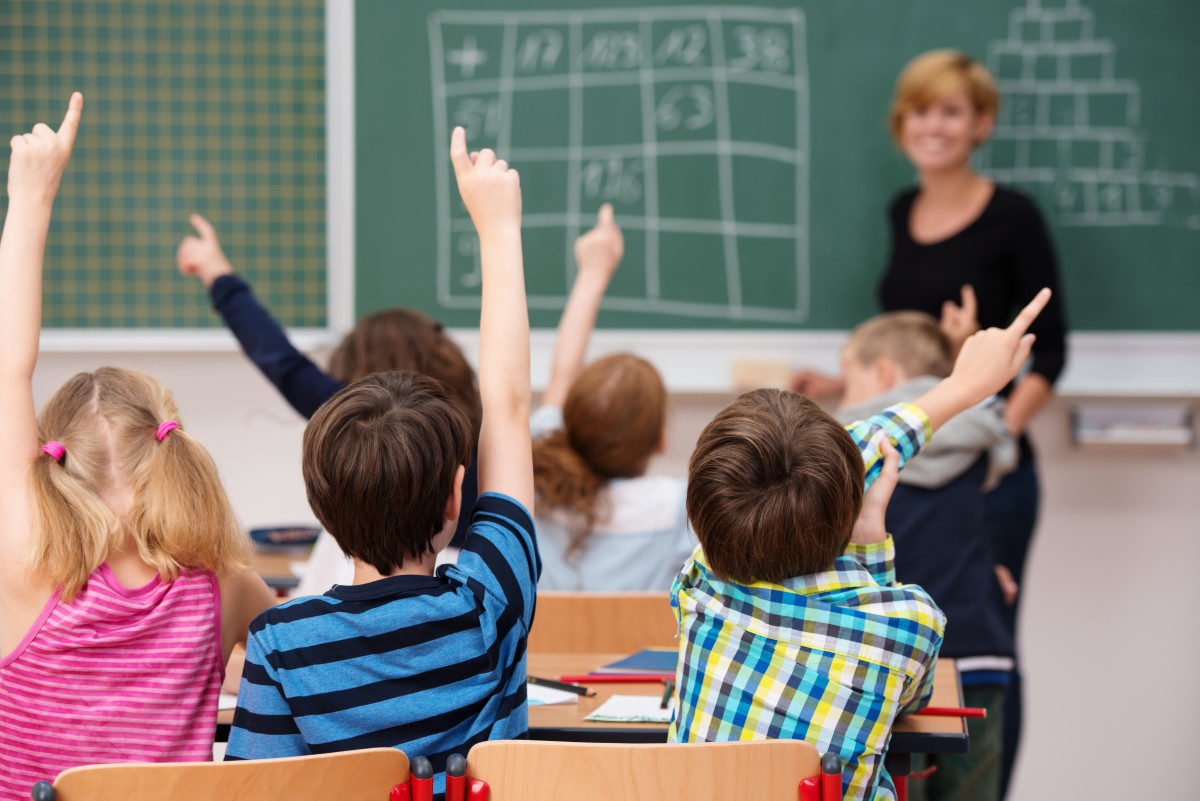 atmosphere advantages students