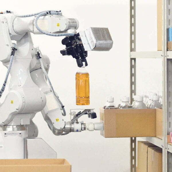 Robot machine puts long-distance college students inside lecture rooms